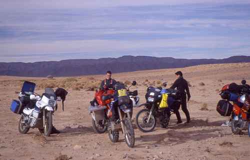 Kleine Pause bei Hassi-El-Aricha.