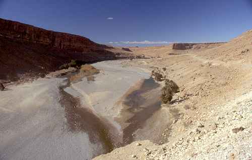 Das Tal des Wadi Guir hinter Boudnib