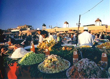 Auf dem Djemma el Fna in Marrakech