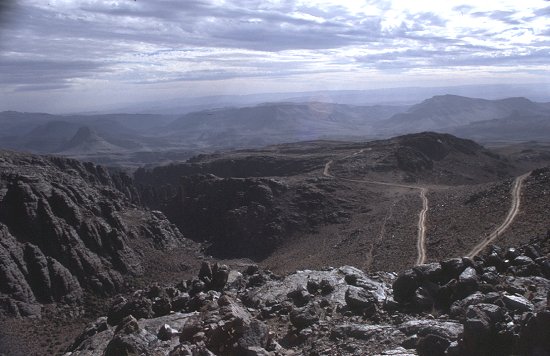 Fast auf der Passhöhe, Blick nach Süden