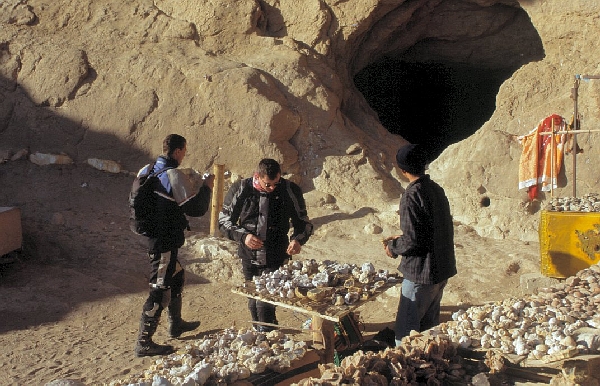 Vor der Höhle aus dem Film "Der englische Patient"