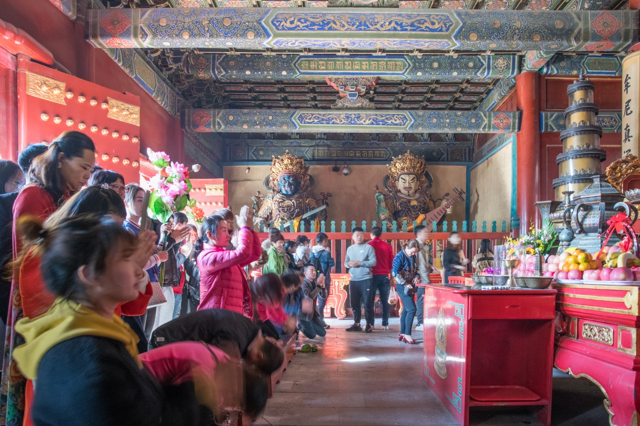 Andrang in einem der Tempel