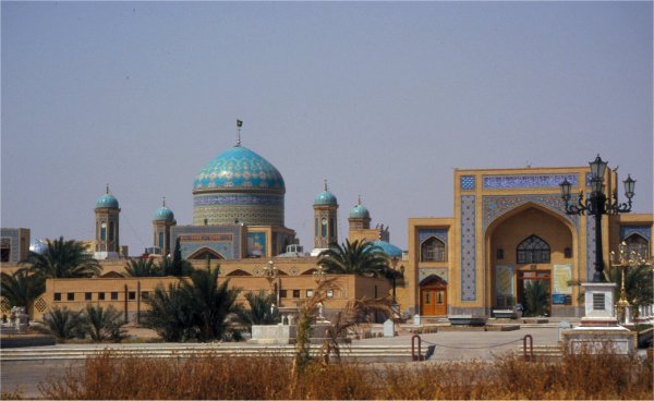 Große Moschee in der Oase Tabas