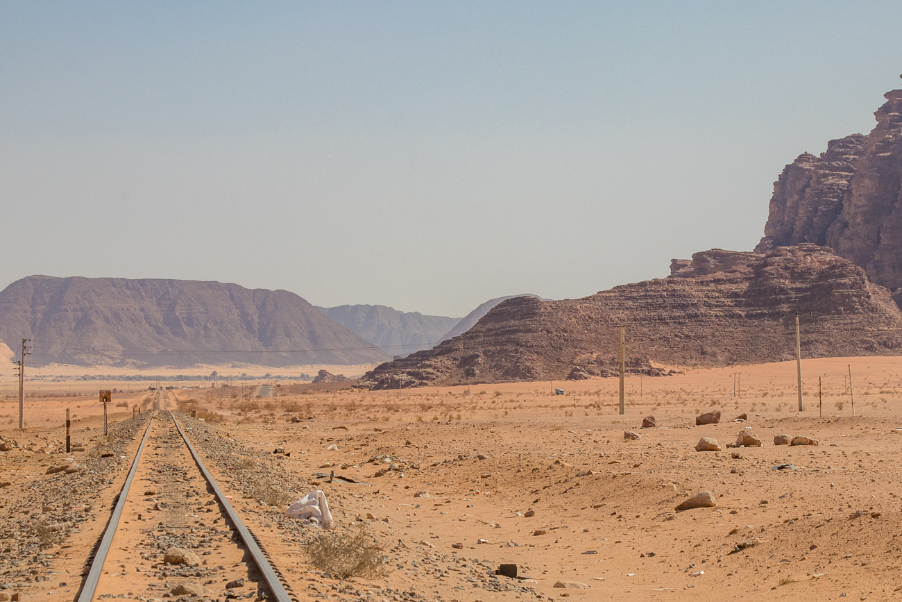 Gleise in die Wüste 