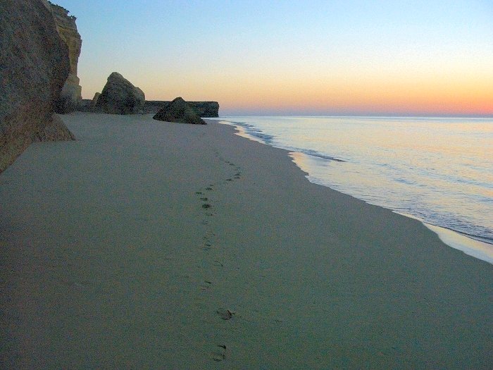 Fußspuren am Strand ...(Foto: Gerd)