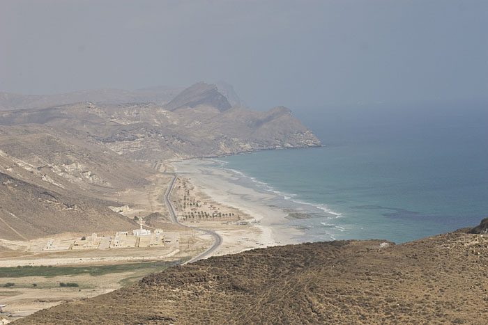 Ausflug zur yemenitischen Grenze, Blick auf den Strand von Mughsayl