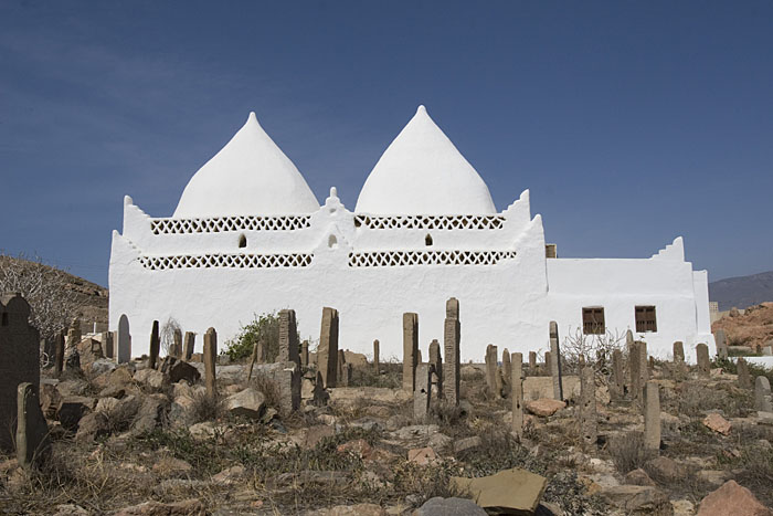 Das Mausoleum von Bin Ali