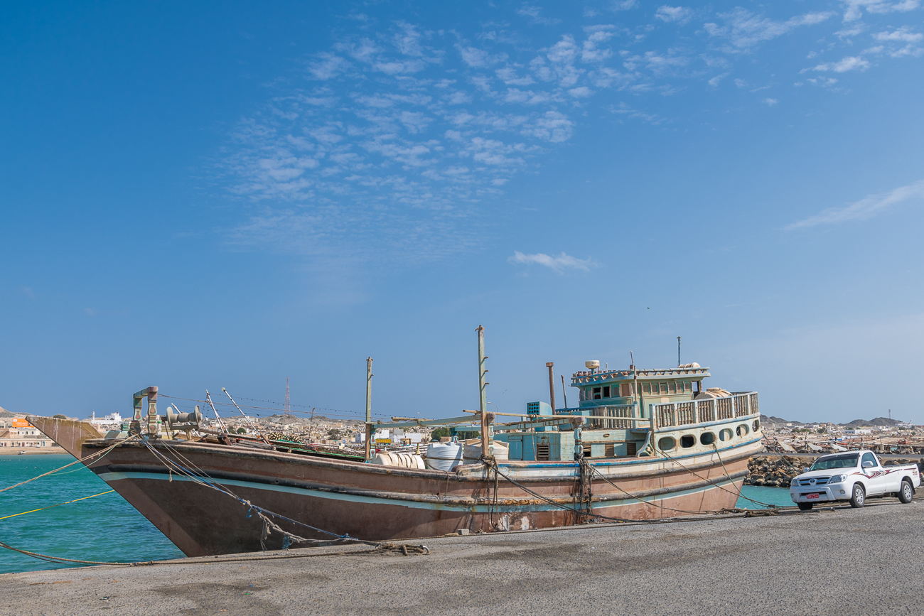 Im Hafen von Dhuwwah auf Masirah ...