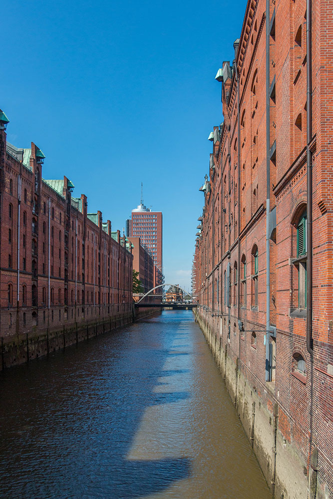Einer der Kanäle durch die Speicherstadt