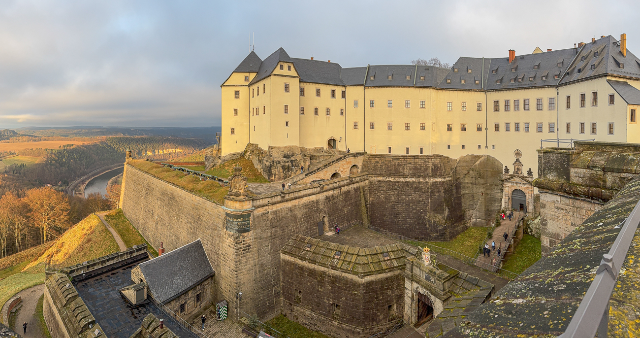 Blick auf den Eingangsbereich