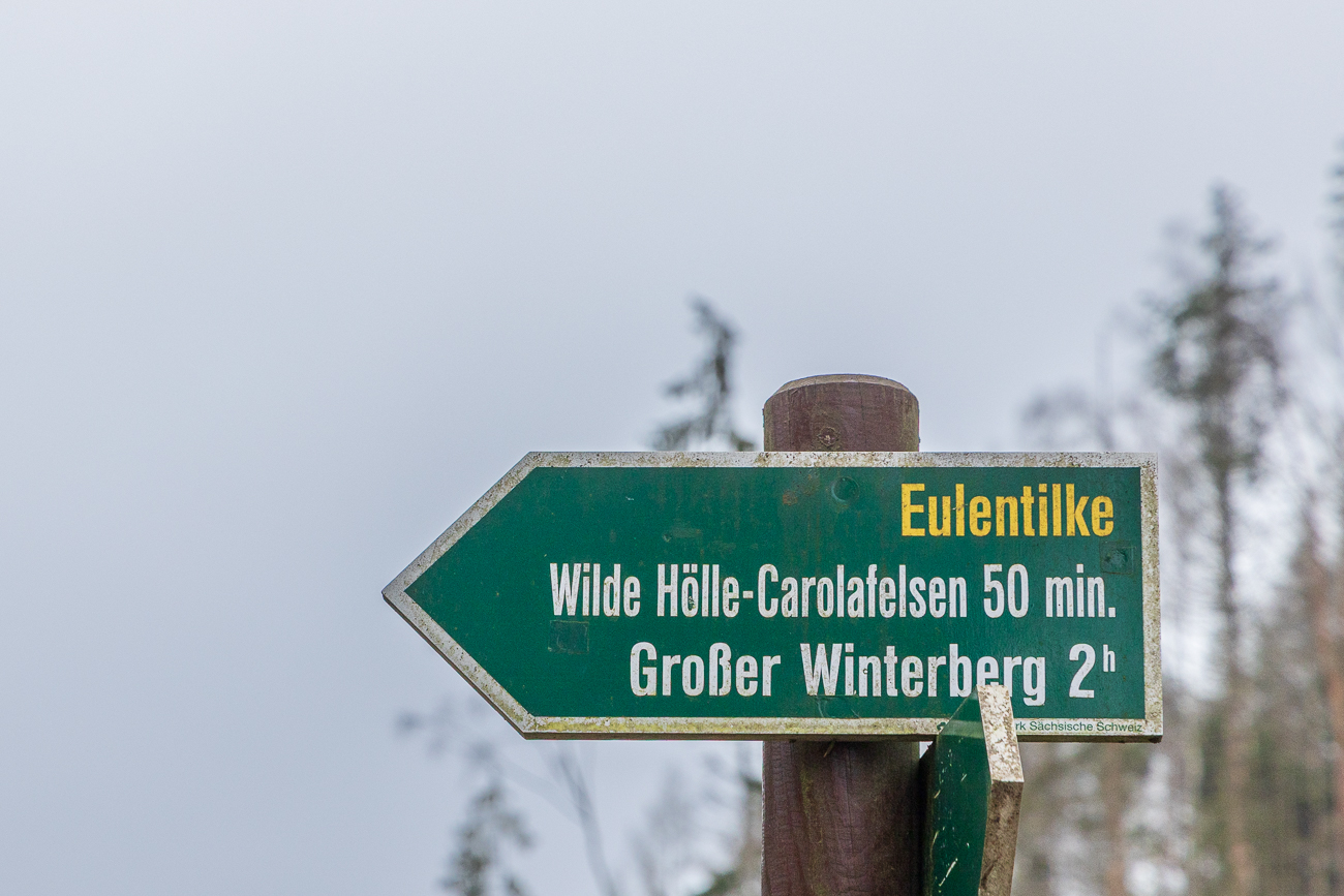 Abzweig durch die "Wilde H&ouml;lle" zum Carolafelsen