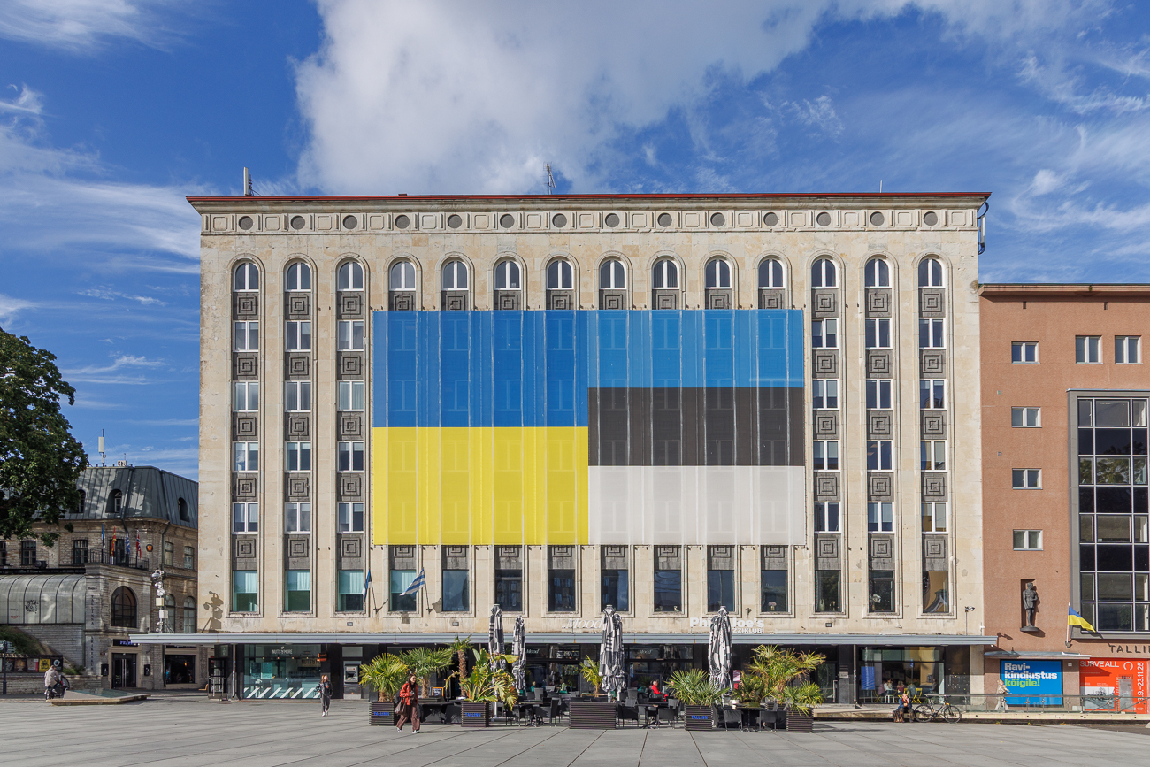 Die Verbundenheit zur Ukraine ist �berall sichtbar, sicher auch aus Angst, dass bei einem Fall der Ukraine das Baltikum auf der Liste Putins steht