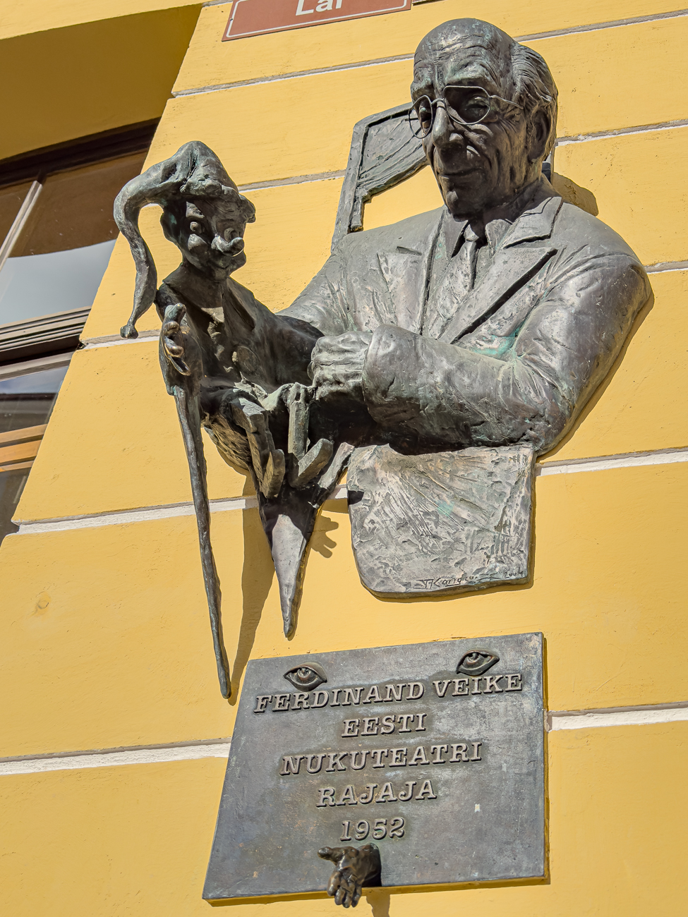 Ferdinand Veike, Gr&uuml;nder des estnischen Puppentheaters