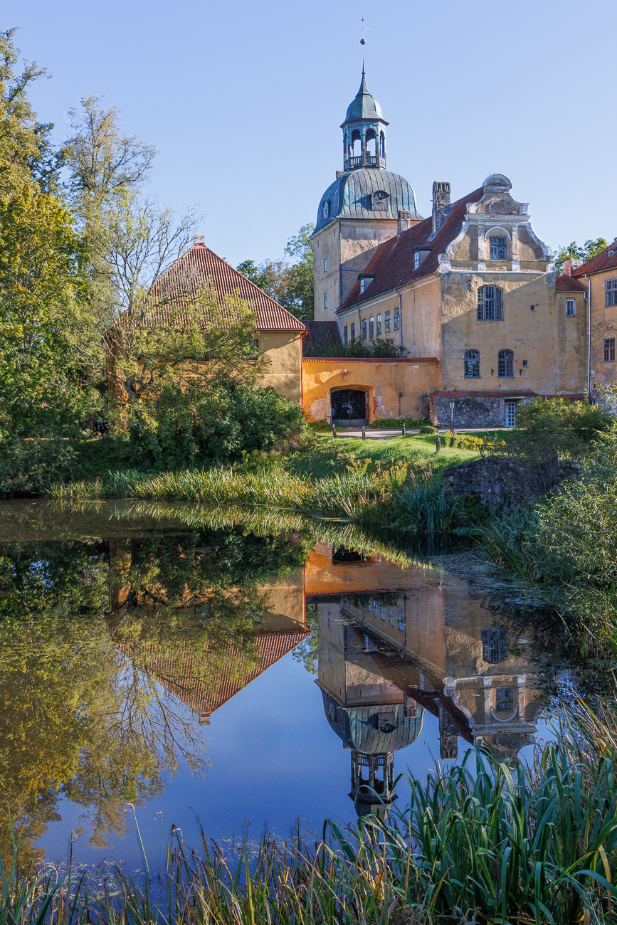 Zwischenstopp am Schloss Gro&szlig;-Roop