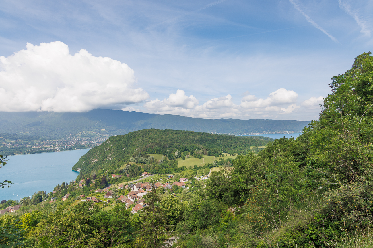 Blick &uuml;ber V&eacute;rel zum Lac d' Annecy