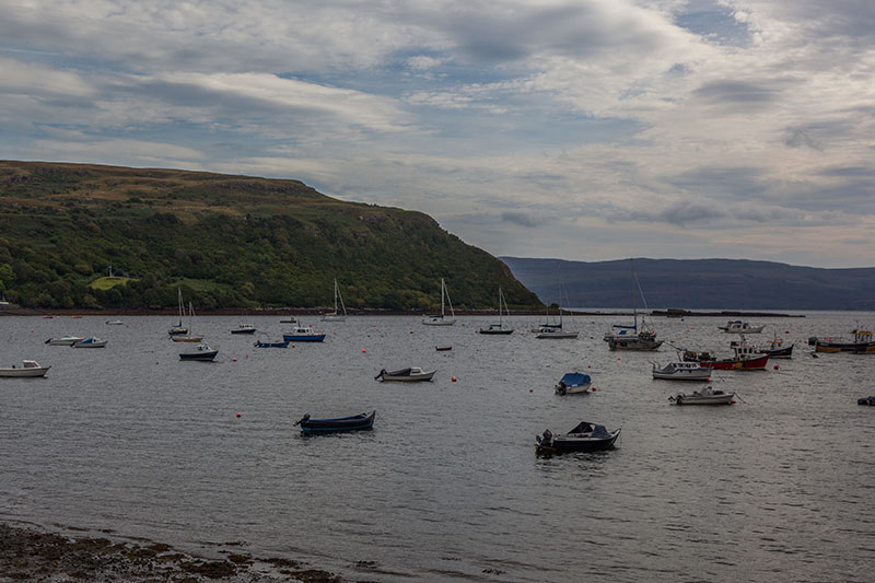 Am Hafen von Portree