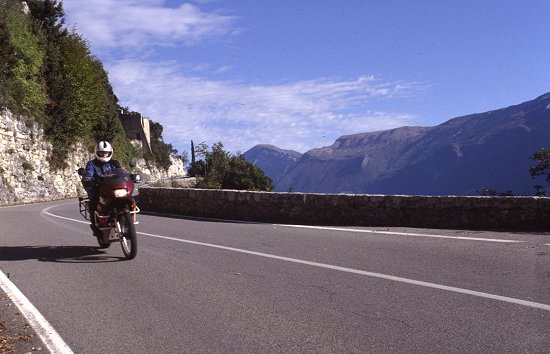 Uferstrae am Gardasee bei Tignale