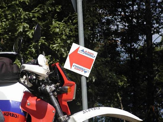 Transalp gibt es hier überall, auch wenn hier die Fahrrad-Tour gemeint ist