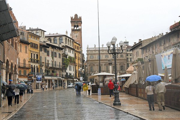 Auf der Piazza delle Erbe