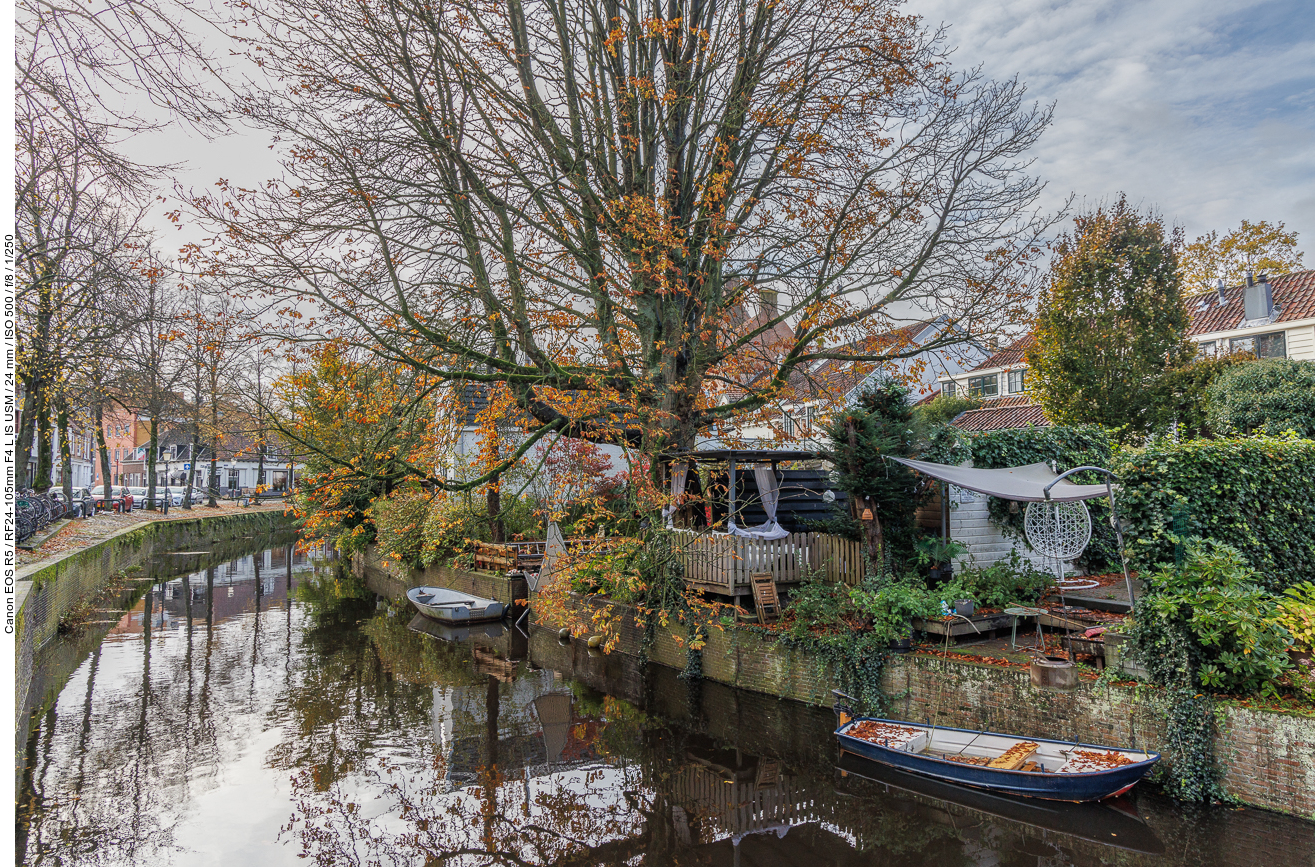 Wer am Kanal wohnt, kann auch mit dem Boot seine Einkäufe erledigen ;-)