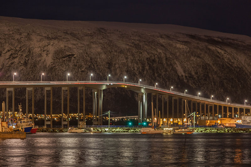 Die Brücke zum Festland
