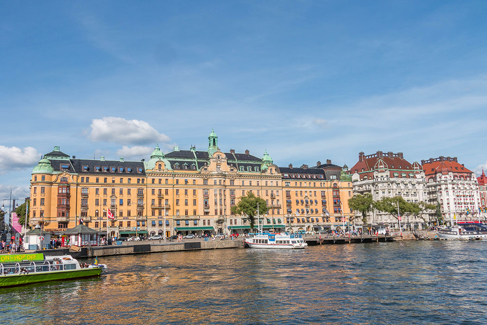 Einige schöne Häuser (meist Hotels) ...