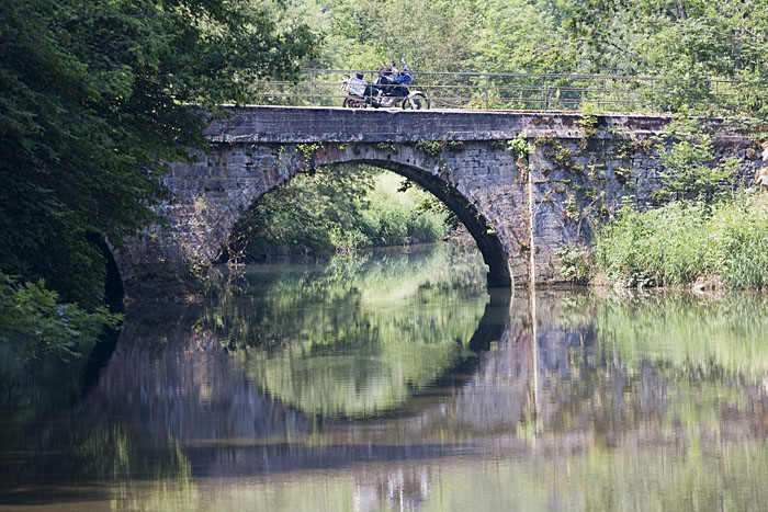 Brücke über das Flüsschen Dessoubre