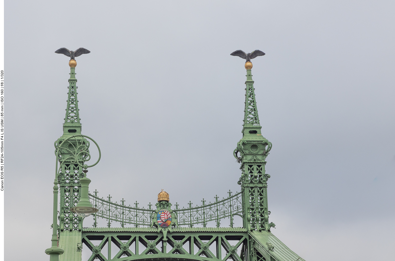 Kopfträger der Freiheitsbrücke