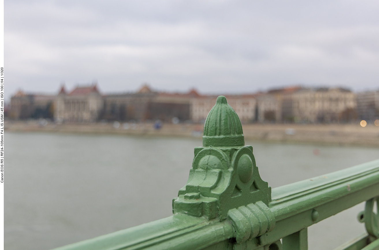 Detail auf der Brücke