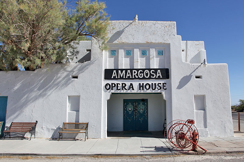 ... das Amargosa Opera House an der Death Valley Junction