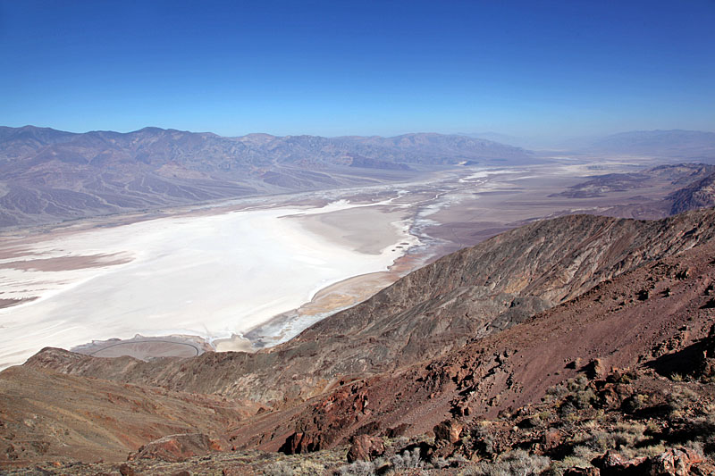 ... auf das Death Valley