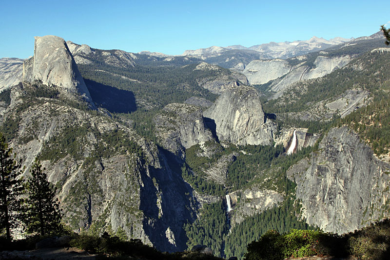 ... auf die Vernon Falls und den Half Dome