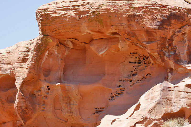 Überall sind die Felsen erodiert