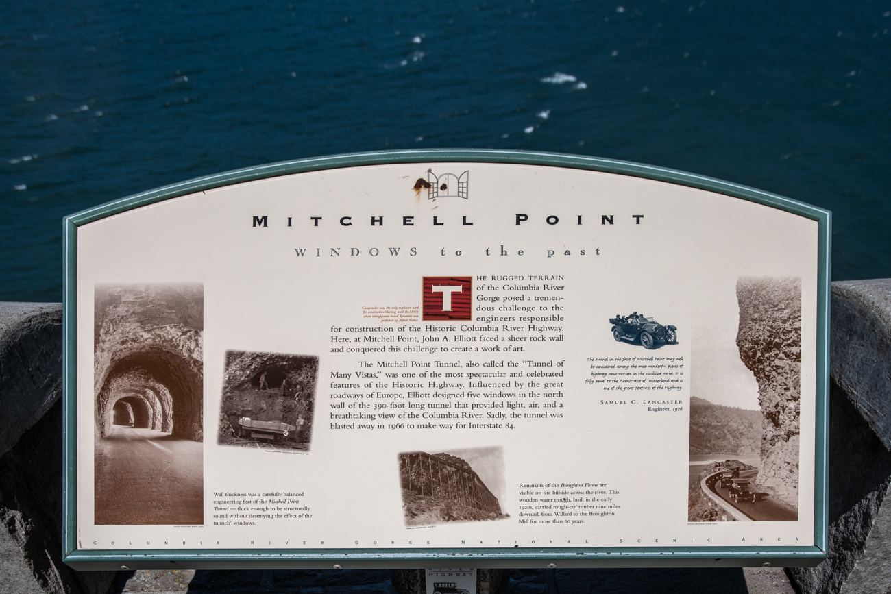 Am Mitchell Point ...