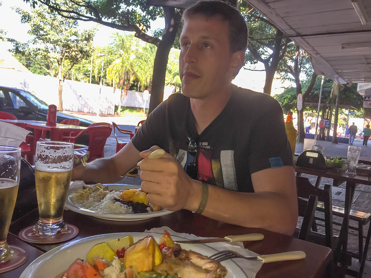 Abendessen in der Stadt 